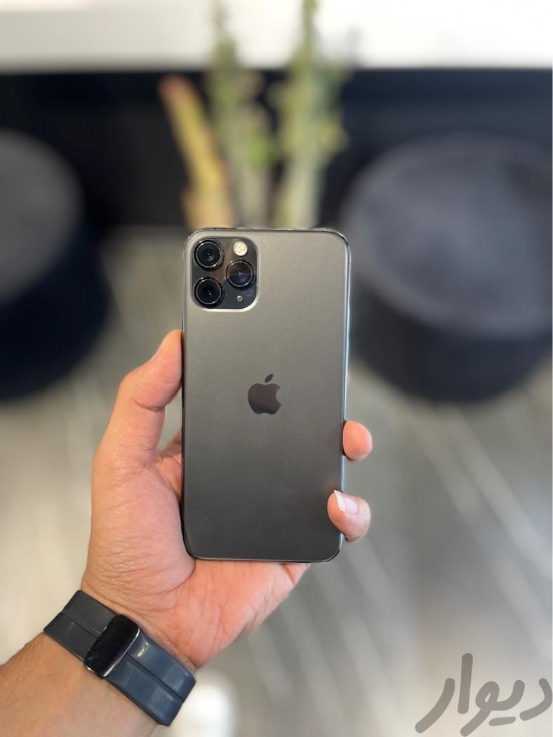 اپل iPhone 11 Pro Max با حافظهٔ ۲۵۶ گیگابایت