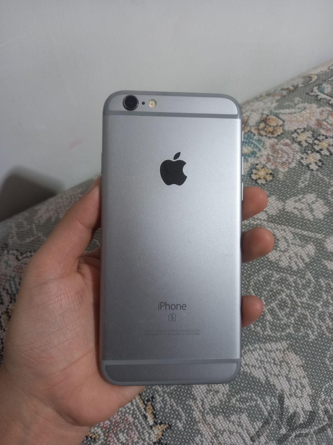 اپل iPhone 6s با حافظهٔ ۱۶ گیگابایت