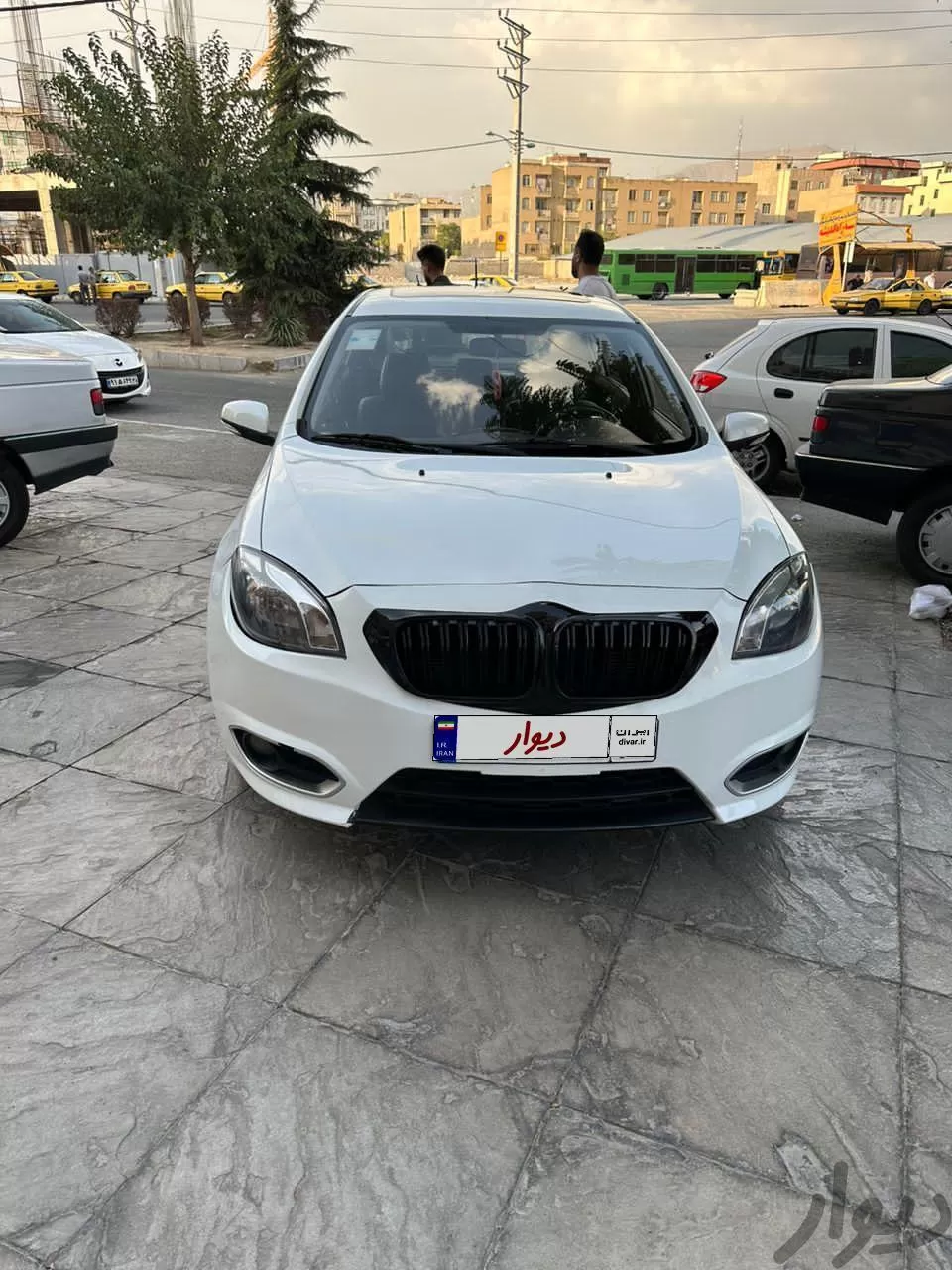 برلیانس H320 اتوماتیک 1500cc، مدل ۱۳۹۶