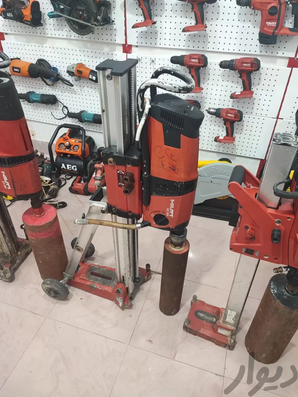 کرگیر هیلتی hilti مدل dd200تما فابریگ آماده به کار